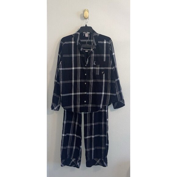 Victoria's Secret Other - Victorias Secret 2 Piece Flannel Plaid PJs Pajamas LS Womens M Medium Black